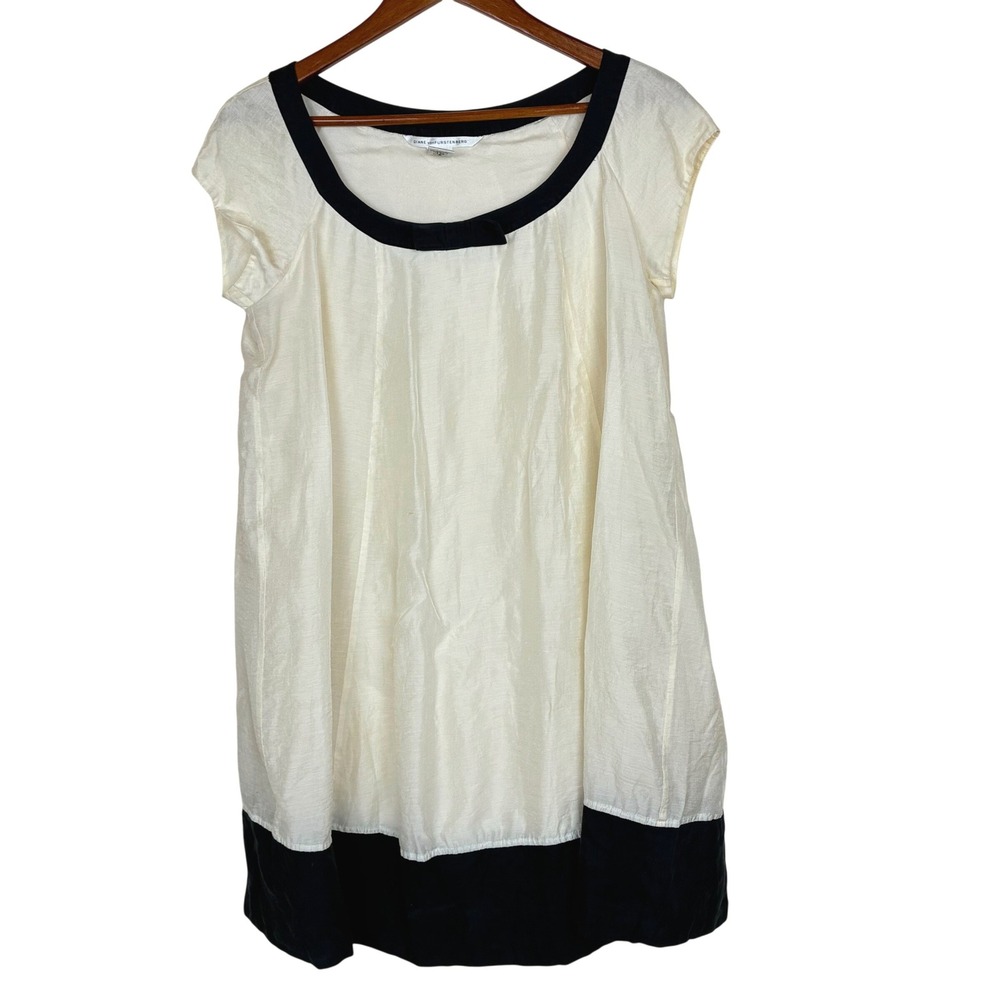 Diane von Furstenberg Dress Sz 10 Silk Shift Mini Babydoll Party Coquette Bow